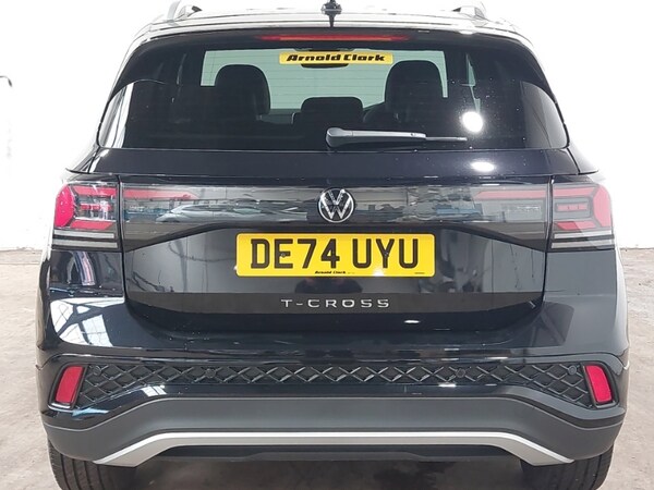 Used Volkswagen T-Cross 2024 for sale - 75424450: Photo 16