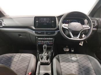 Used Volkswagen T-Cross 2024 for sale - 75424450: Photo