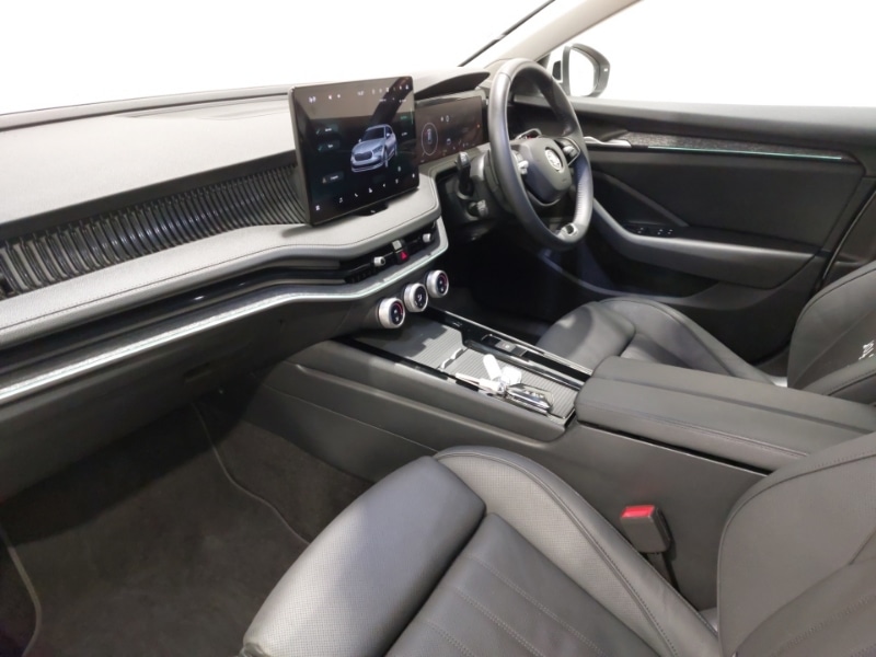 Used Skoda Superb 2024 for sale - 78061122: Photo 5