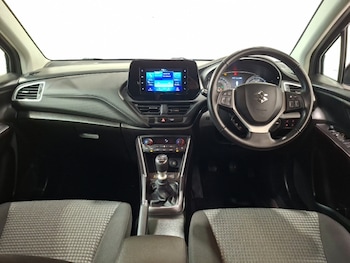 Used Suzuki SX4 S-Cross 2023 for sale - 79087304: Photo