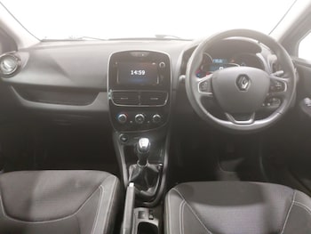 Used Renault Clio 2019 for sale - 75576078: Photo