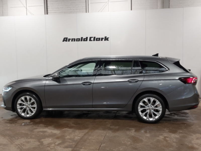 Used Skoda Superb 2024 for sale - 78071163: Photo 4