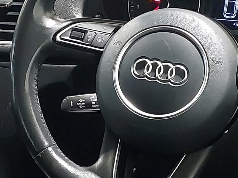 Used Audi Q3 2017 for sale - 76629357: Photo 11