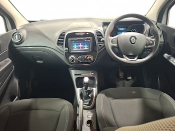 Used Renault Captur 2018 for sale - 79267813: Photo