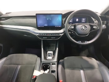 Used Skoda Octavia 2024 for sale - 75132412: Photo