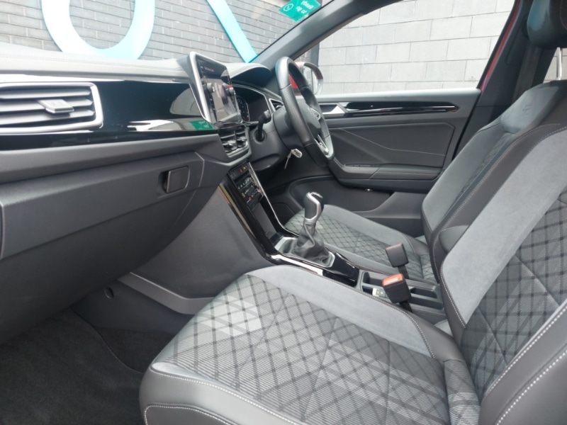 Used Volkswagen T-Roc 2022 for sale - 76630480: Photo 5