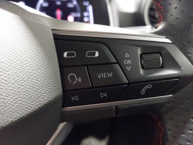 Used SEAT Arona 2024 for sale - 76885427: Photo 19