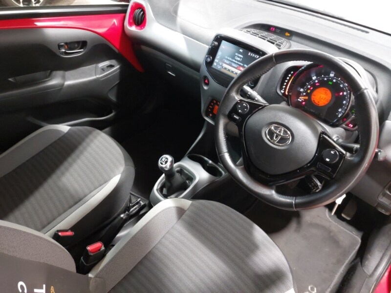 Used Toyota AYGO 2019 for sale - 77299933: Photo 16
