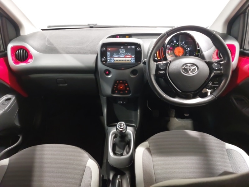 Used Toyota AYGO 2019 for sale - 77299933: Photo 2