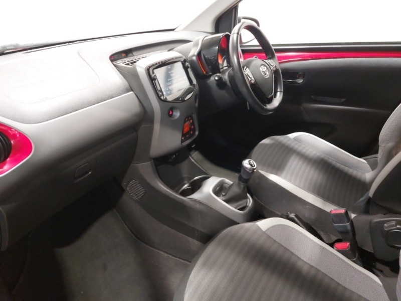 Used Toyota AYGO 2019 for sale - 77299933: Photo 5