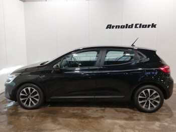 Used Renault Clio 2021 for sale - 78126518: Photo