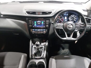 Used Nissan Qashqai 2018 for sale - 77596083: Photo