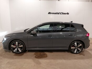 Used Volkswagen Golf 2022 for sale - 77491334: Photo