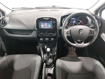 Used Renault Clio 2016 for sale - 75900439: Photo