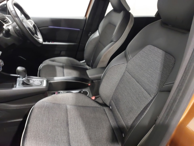 Used Renault Captur 2022 for sale - 77357976: Photo 5