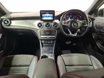 Used Mercedes-Benz GLA 2017 for sale - 79153312: Photo