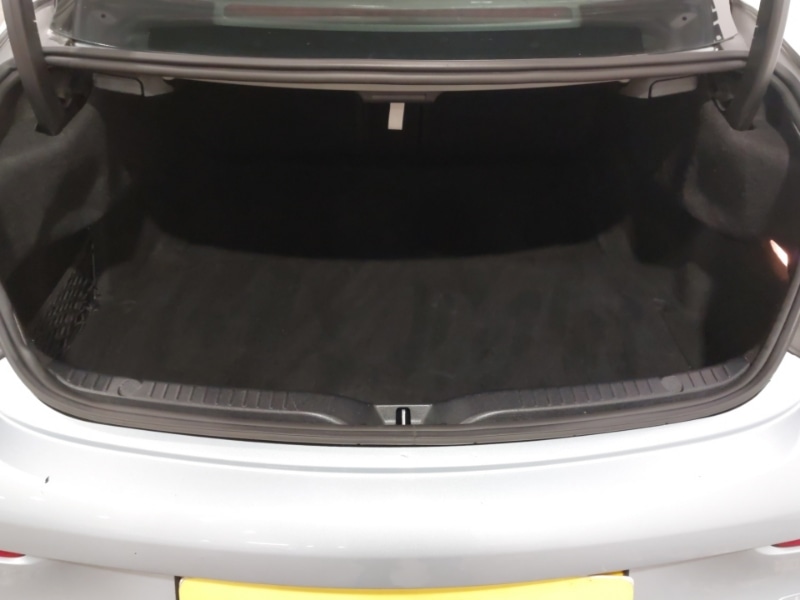 Used Mercedes-Benz C Class 2017 for sale - 76970547: Photo 8