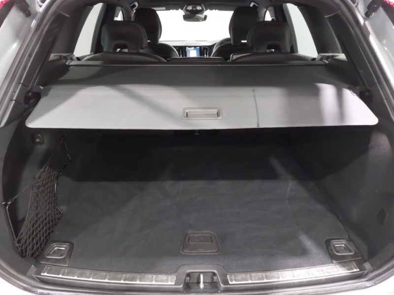 Used Volvo XC60 2024 for sale - 78006123: Photo 8