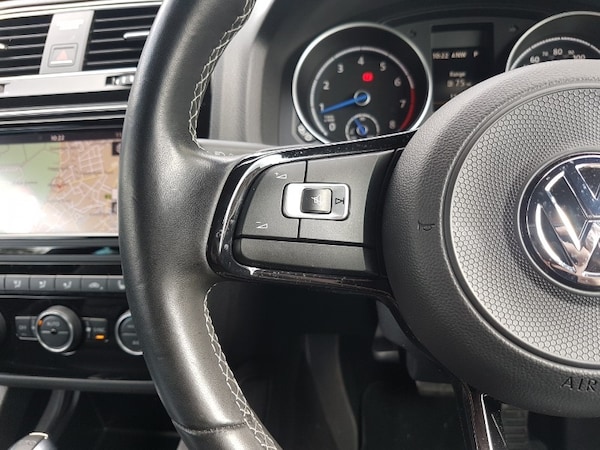 Used Volkswagen Scirocco 2018 for sale - 76248854: Photo 17