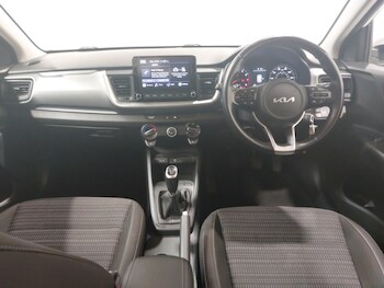Used Kia Stonic 2022 for sale - 78391827: Photo