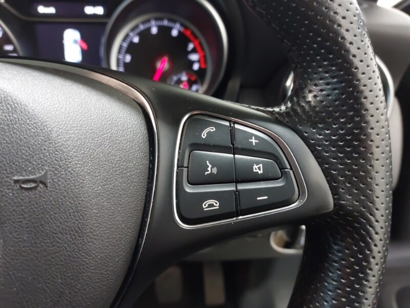 Used Mercedes-Benz GLA 2019 for sale - 77999913: Photo 19