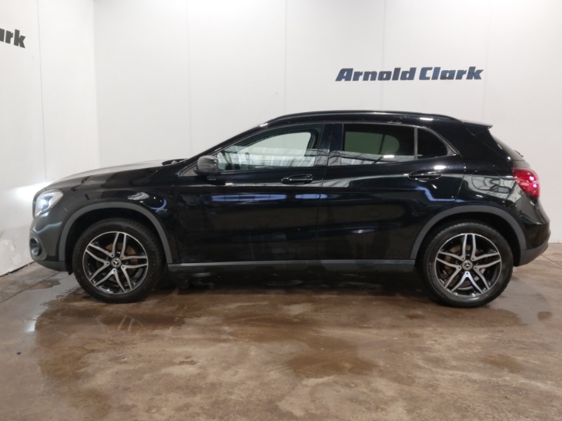 Used Mercedes-Benz GLA 2019 for sale - 77999913: Photo 4