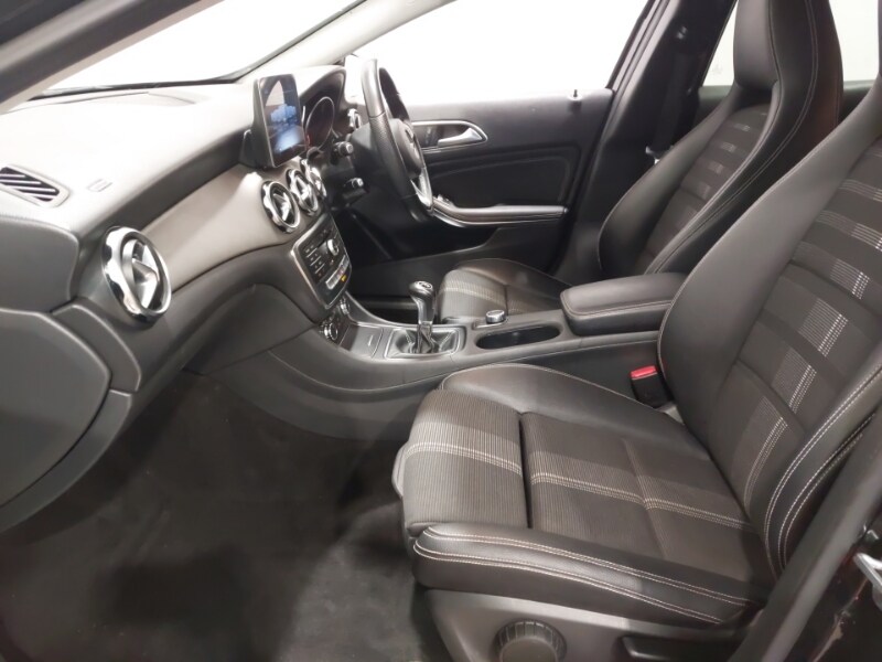 Used Mercedes-Benz GLA 2019 for sale - 77999913: Photo 5