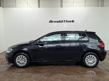 Used Volkswagen Golf 2019 for sale - 79327429: Photo