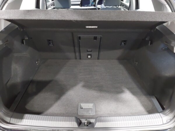 Used Volkswagen Golf 2021 for sale - 76233434: Photo 8