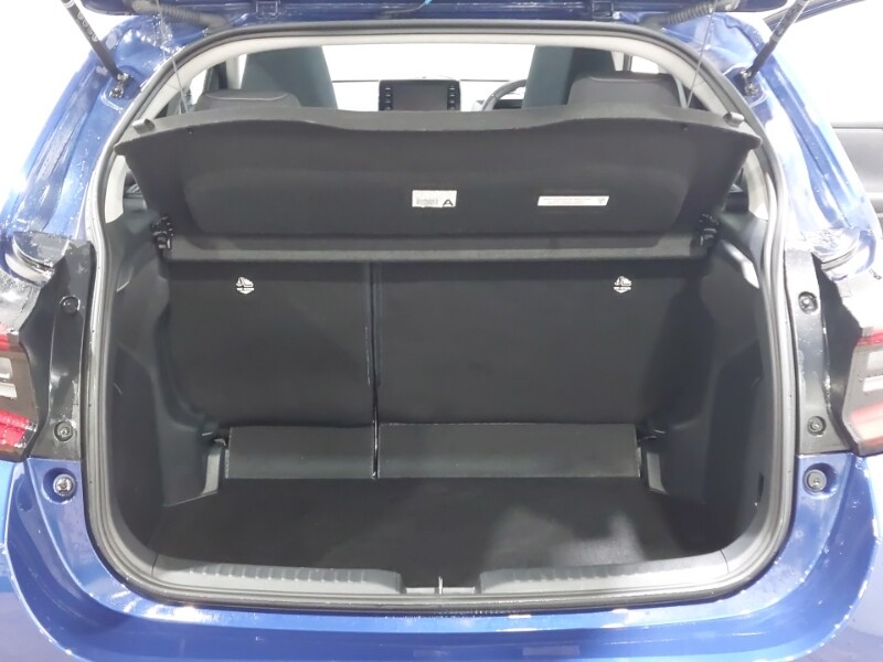 Used Toyota Yaris 2022 for sale - 77024484: Photo 8