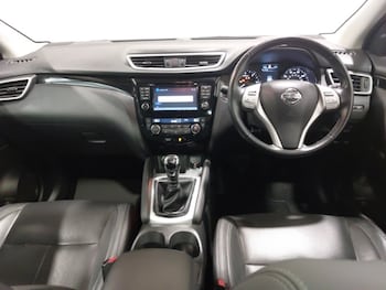 Used Nissan Qashqai 2017 for sale - 78164007: Photo