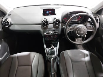 Used Audi A1 2018 for sale - 77999912: Photo