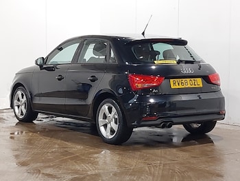 Used Audi A1 2018 for sale - 77999912: Photo