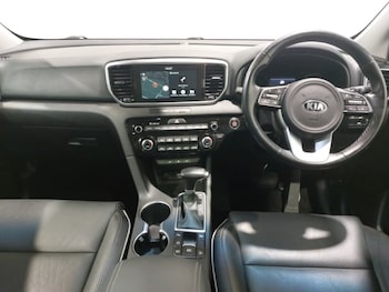 Used Kia Sportage 2020 for sale - 76108121: Photo 2