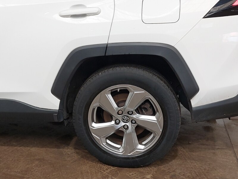 Used Toyota RAV4 2019 for sale - 77933533: Photo 14