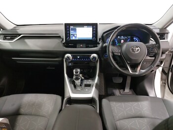 Used Toyota RAV4 2019 for sale - 77933533: Photo