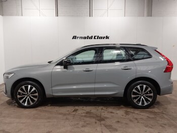 Used Volvo XC60 2023 for sale - 77509269: Photo