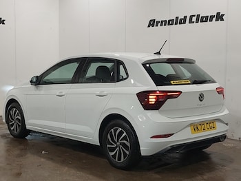 Used Volkswagen Polo 2023 for sale - 78952987: Photo