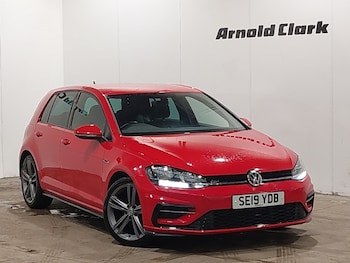 Used Volkswagen Golf 2019 for sale - 77149843: Photo