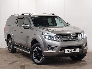 Nissan - Navara