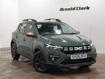 2025 - 1.0 TCe Extreme 5dr