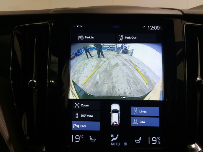 Used Volvo XC60 2021 for sale - 77284476: Photo 15