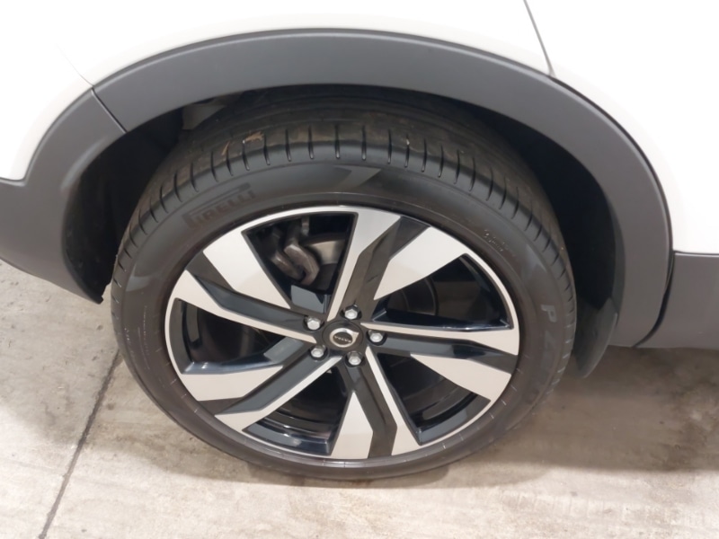 Used Volvo XC40 2024 for sale - 76301575: Photo 17