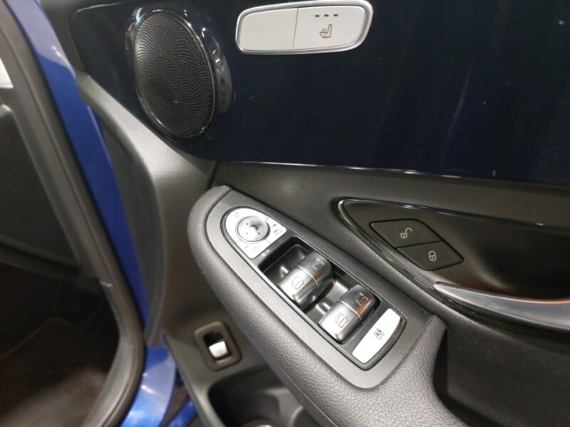 Used Mercedes-Benz GLC 2019 for sale - 77815572: Photo 14