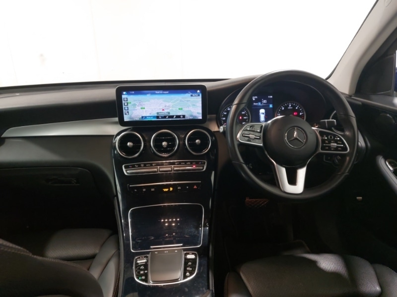Used Mercedes-Benz GLC 2019 for sale - 77815572: Photo 2