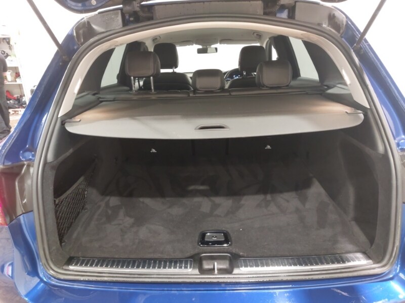 Used Mercedes-Benz GLC 2019 for sale - 77815572: Photo 8