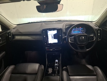 Used Volvo XC40 2025 for sale - 79185927: Photo