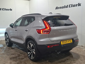 Used Volvo XC40 2025 for sale - 79185927: Photo