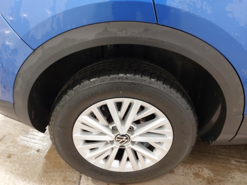 Used Volkswagen T-Roc 2023 for sale - 77767560: Photo 13