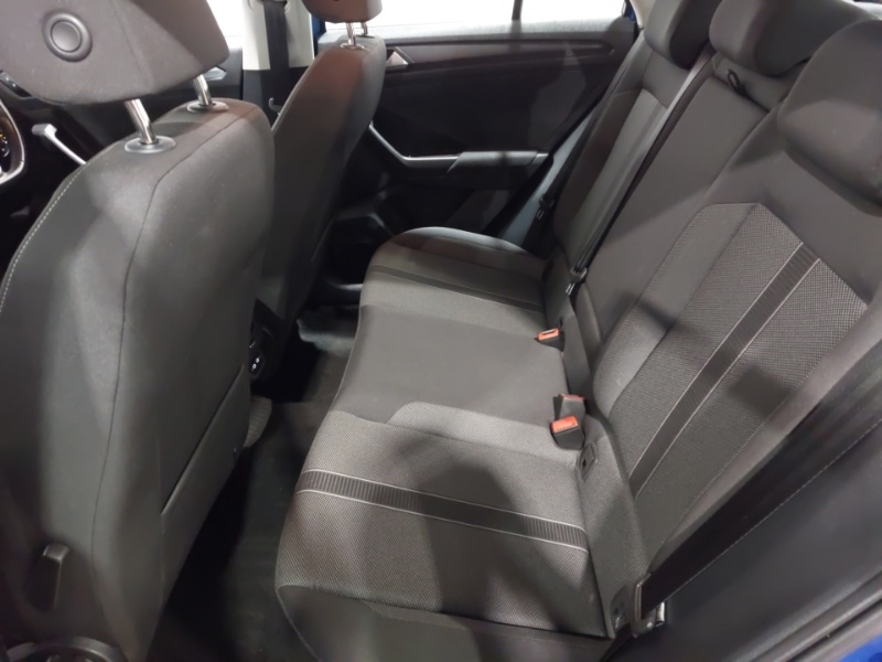 Used Volkswagen T-Roc 2023 for sale - 77767560: Photo 6